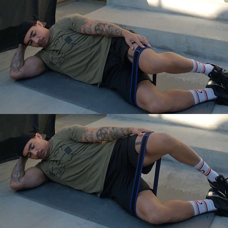 resistance band exercises clamshell
