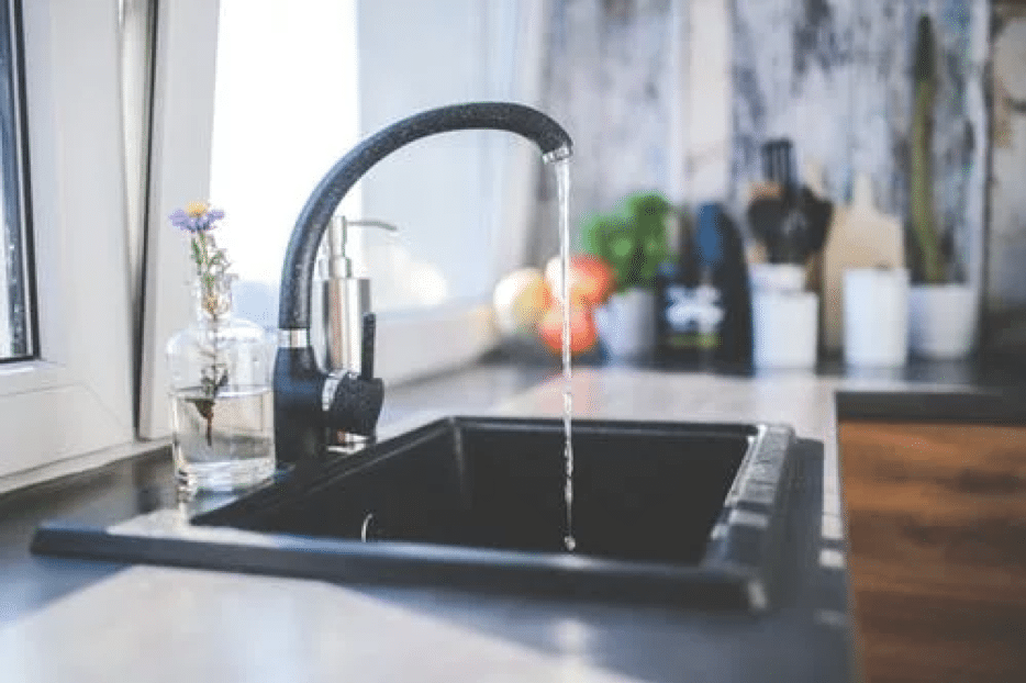 don't drink tap water, contaminated