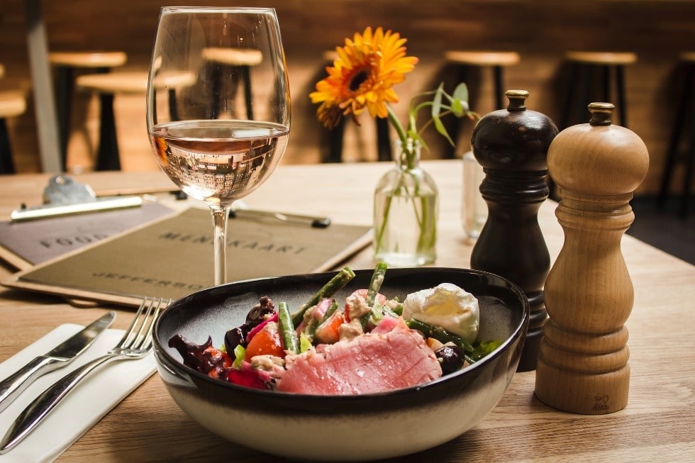 Dieting vs. Lifestyle Changes - What Does It Entail, healthy dinner