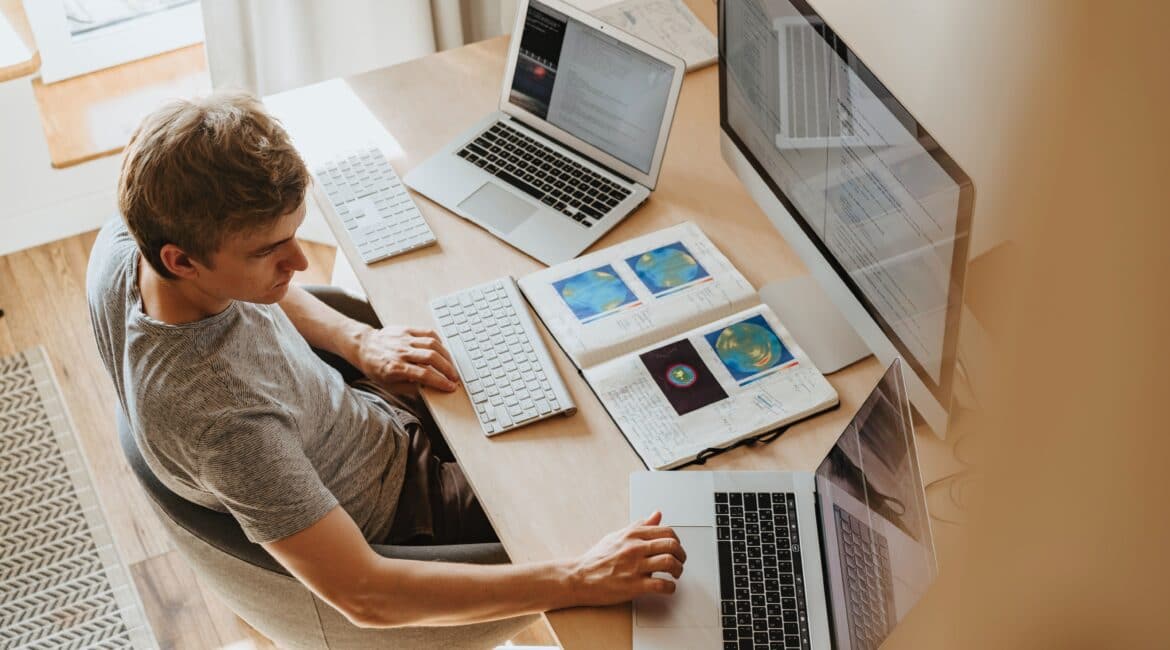 3 Tips To Decrease Your Neck and Shoulder Pain While Working From Home